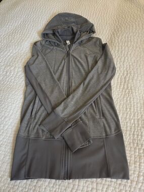 lululemon athletica Women's Grey Daily Practice Jacket